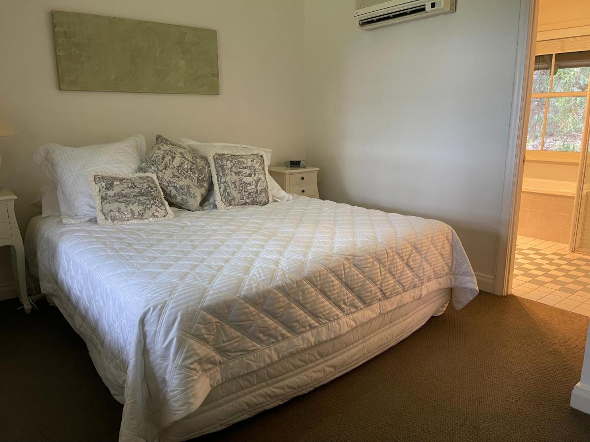 Villa Provincial - 2 Bedrooms Both With Ensuites -Situated In Cypress Lakes Resort Pokolbin Eksteriør billede