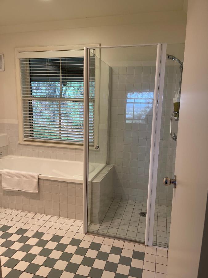 Villa Provincial - 2 Bedrooms Both With Ensuites -Situated In Cypress Lakes Resort Pokolbin Eksteriør billede